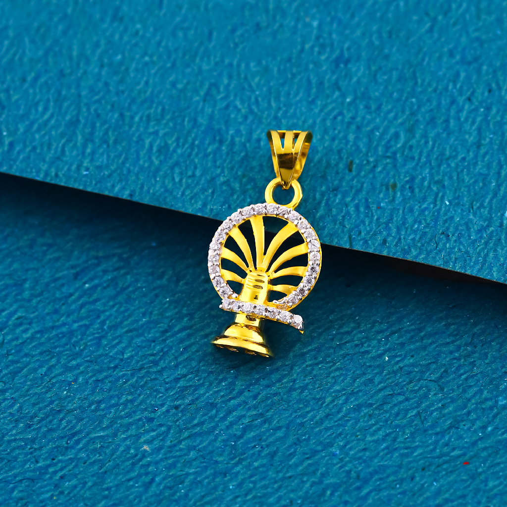 18k gold exclusive shiv ling pendant