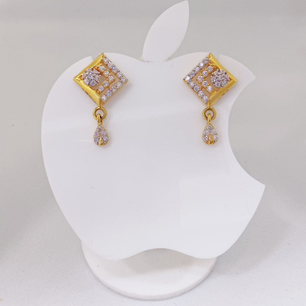 22k gold exclusive solitaire hanging ladies earring