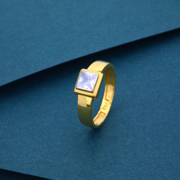 22k gold Square Shape Diamond Ring by 