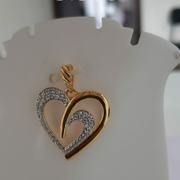 22k gold heart shape cz fancy pendant. by 