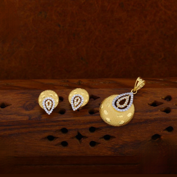 22k gold solid moon shape design pendant set by 