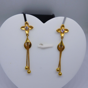 22kt gold flower design hanging earring by 