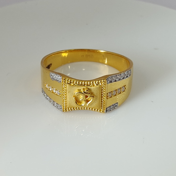 916 Gold Om Diamond Gents Ring by 