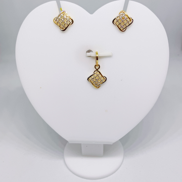 18k gold CZ collection pendant set by 