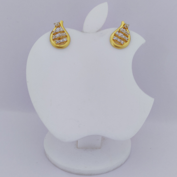 18K Gold Exclusive Stone Earrings by 
