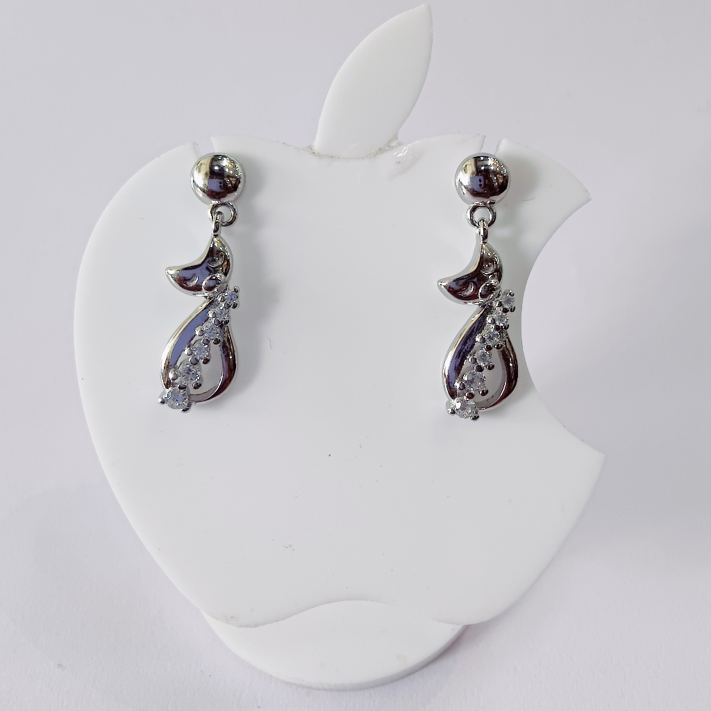 925 Sterling Silver Exclusive Hanging Earrings