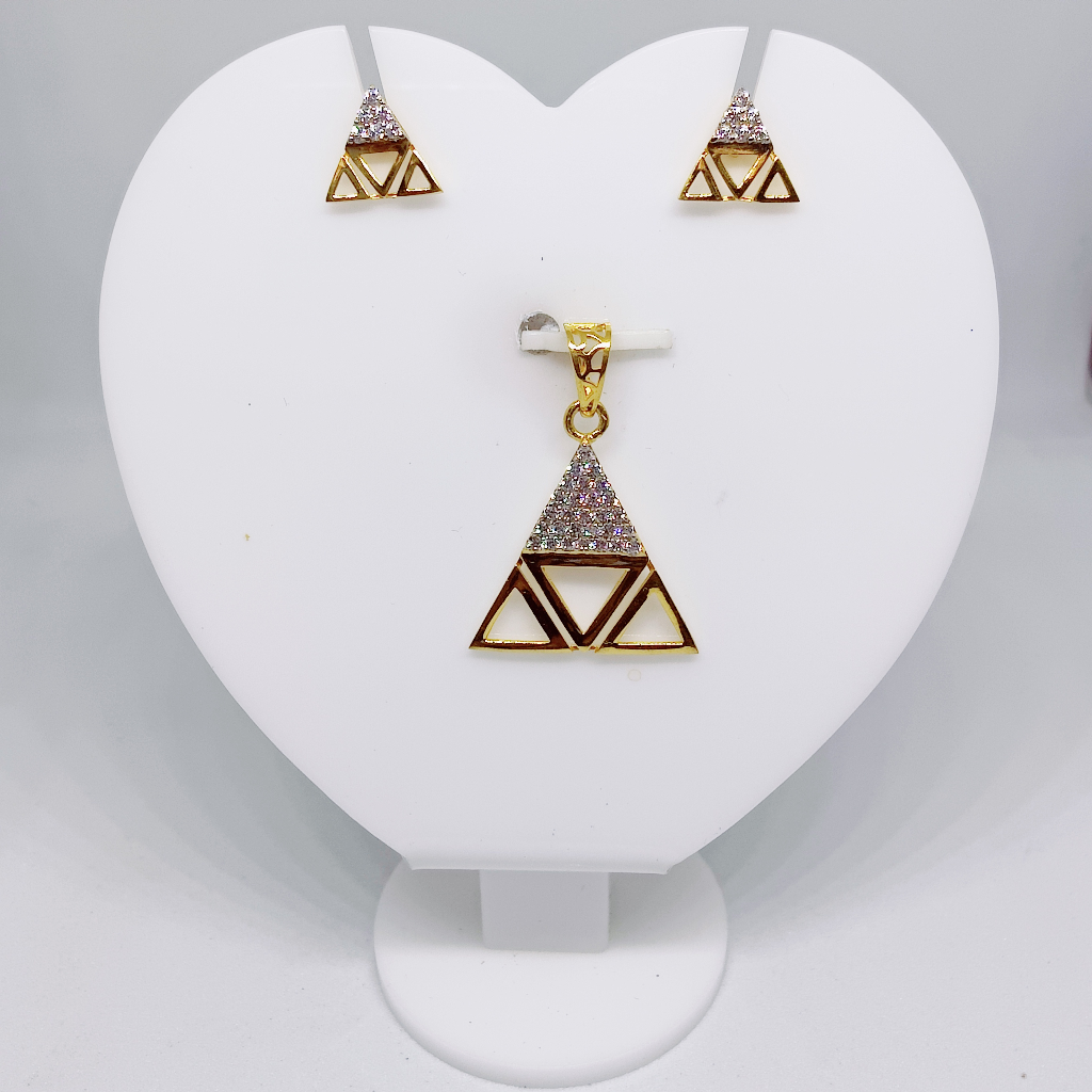 22k gold elegant triangle cz pendent set