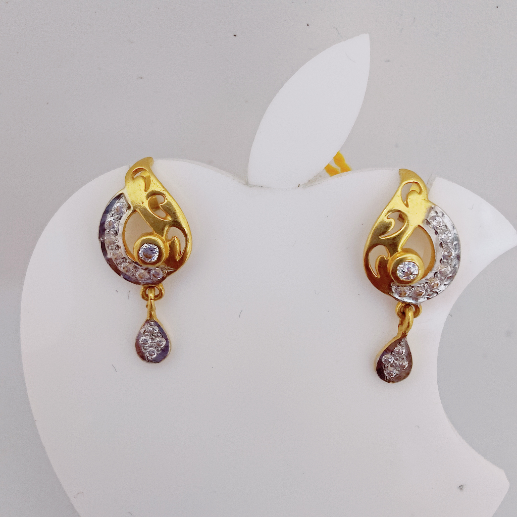 22k Gold Exclusive Hanging Stone Earrings
