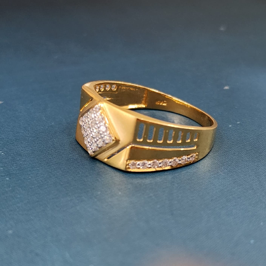 22K Gold Exclusive Stone Gents Ring