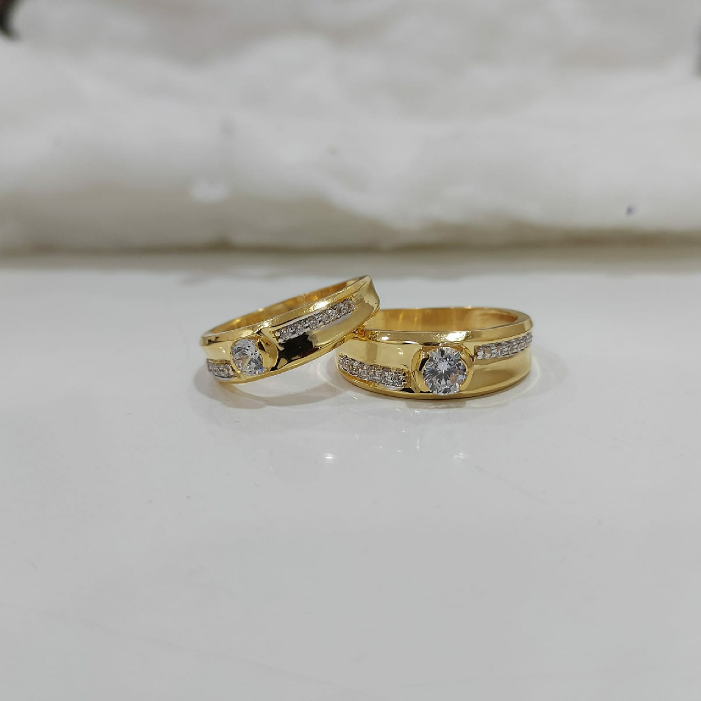 916 gold fancy diamond couple ring