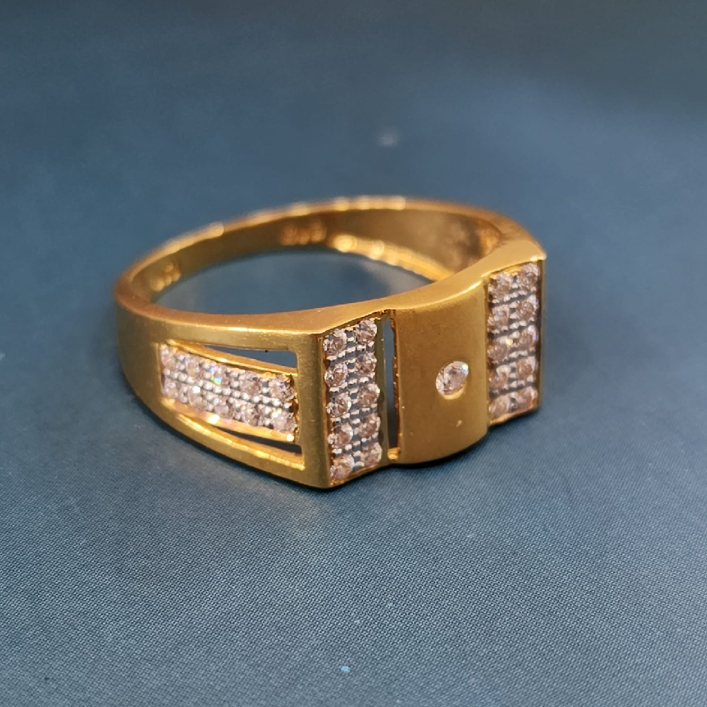 22K 916 Gold Exclusive Gents Ring