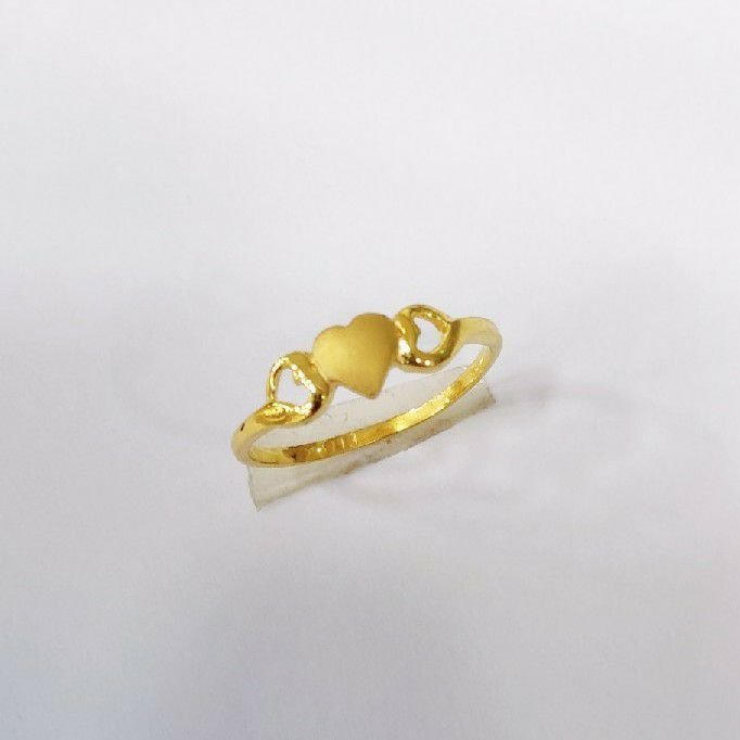 22KT Gold Heart Design Ring