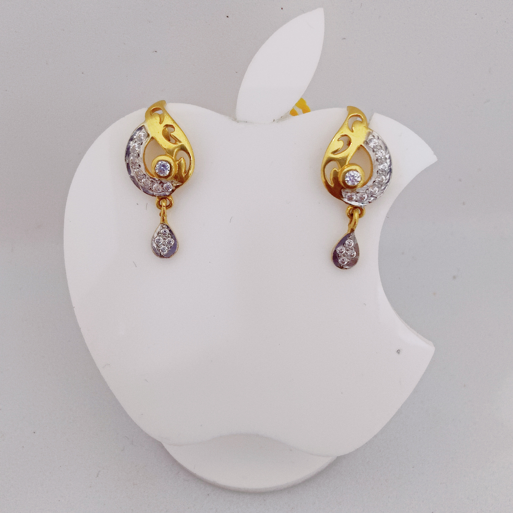 22k Gold Exclusive Hanging Stone Earrings