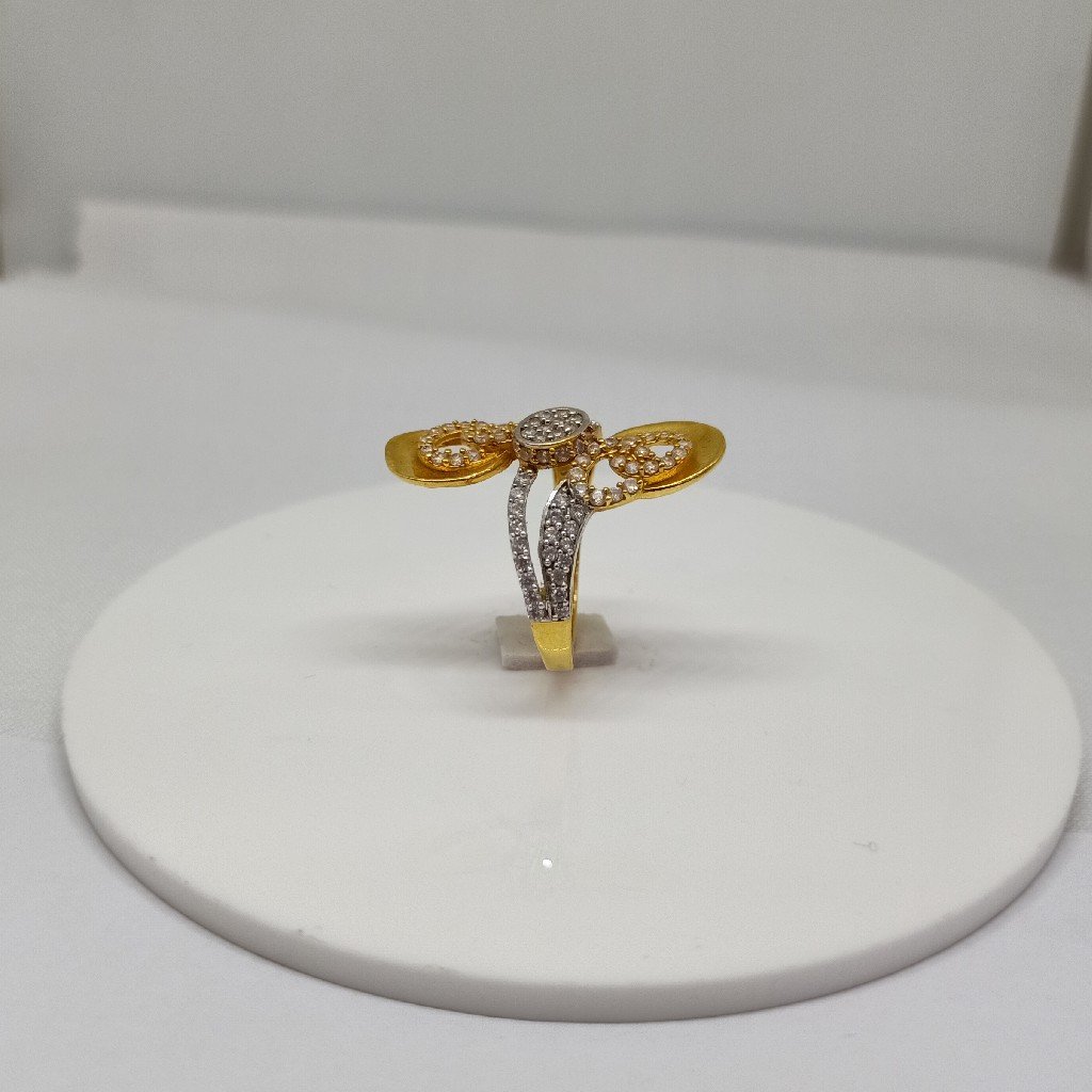 Ladies Ring