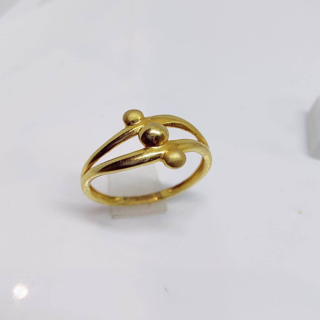 22k gold plain ladies ring