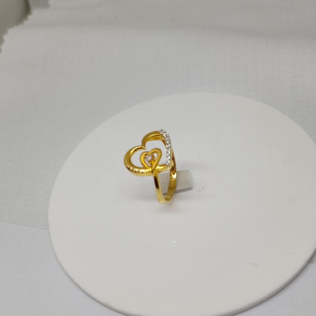 Ladies Ring