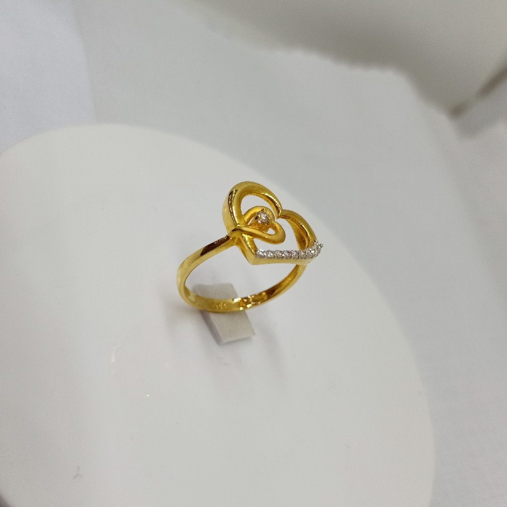 Ladies Ring