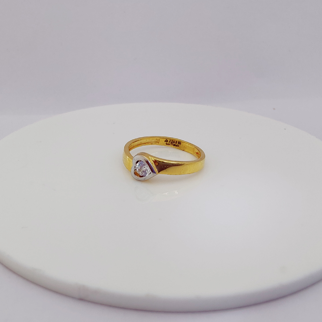 22k Gold Exclusive Stone Heart Ring
