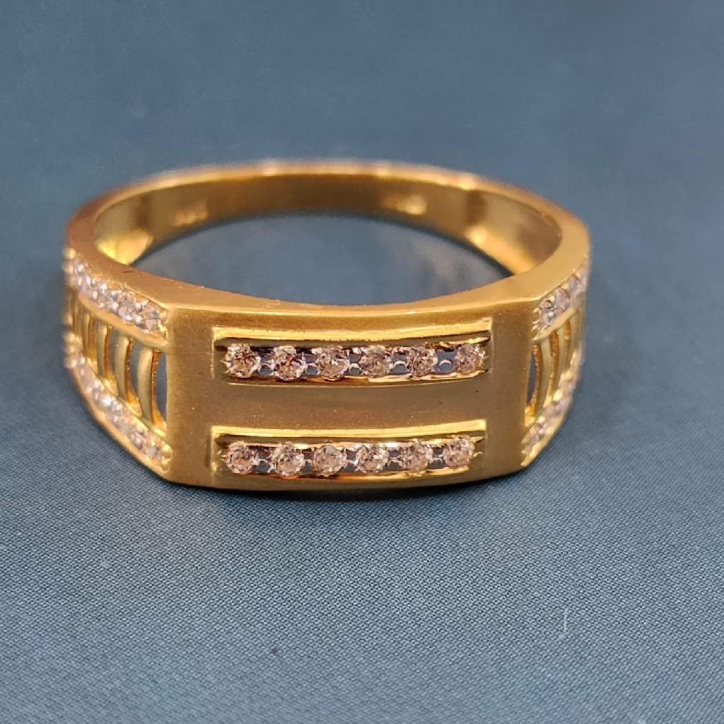 22K Gold Exclusive Fancy Gents Ring