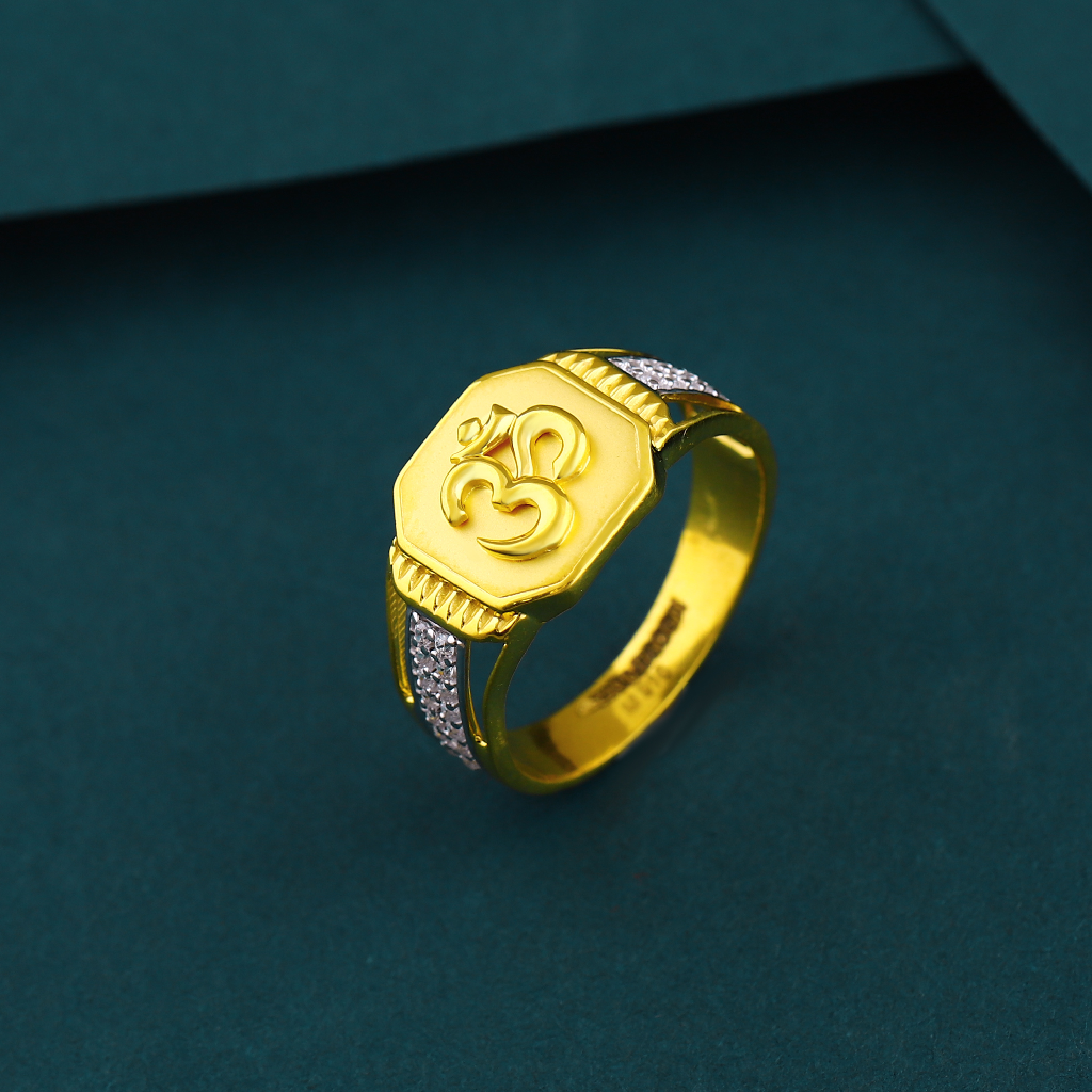 22K Gold Fancy Stone Om Ring