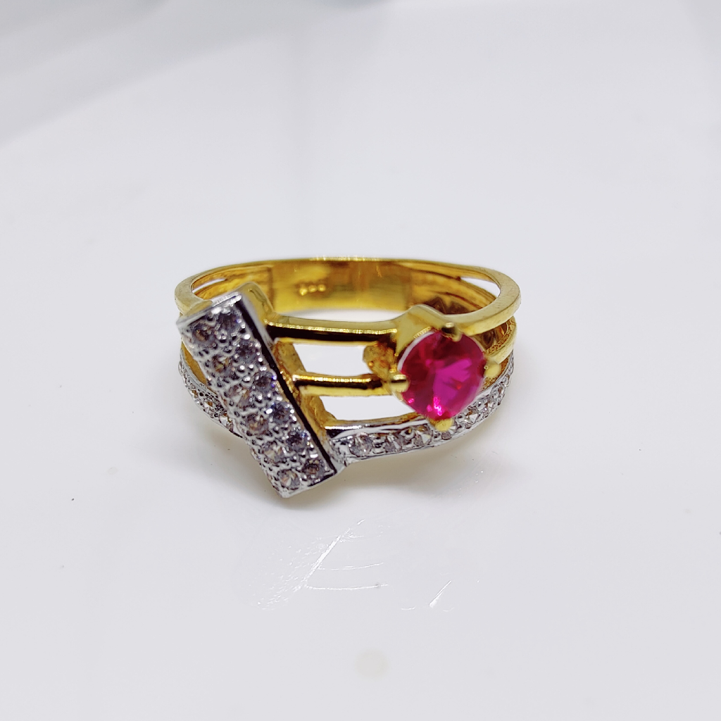 22k gold unique Red Stone round shape stone ladies ring