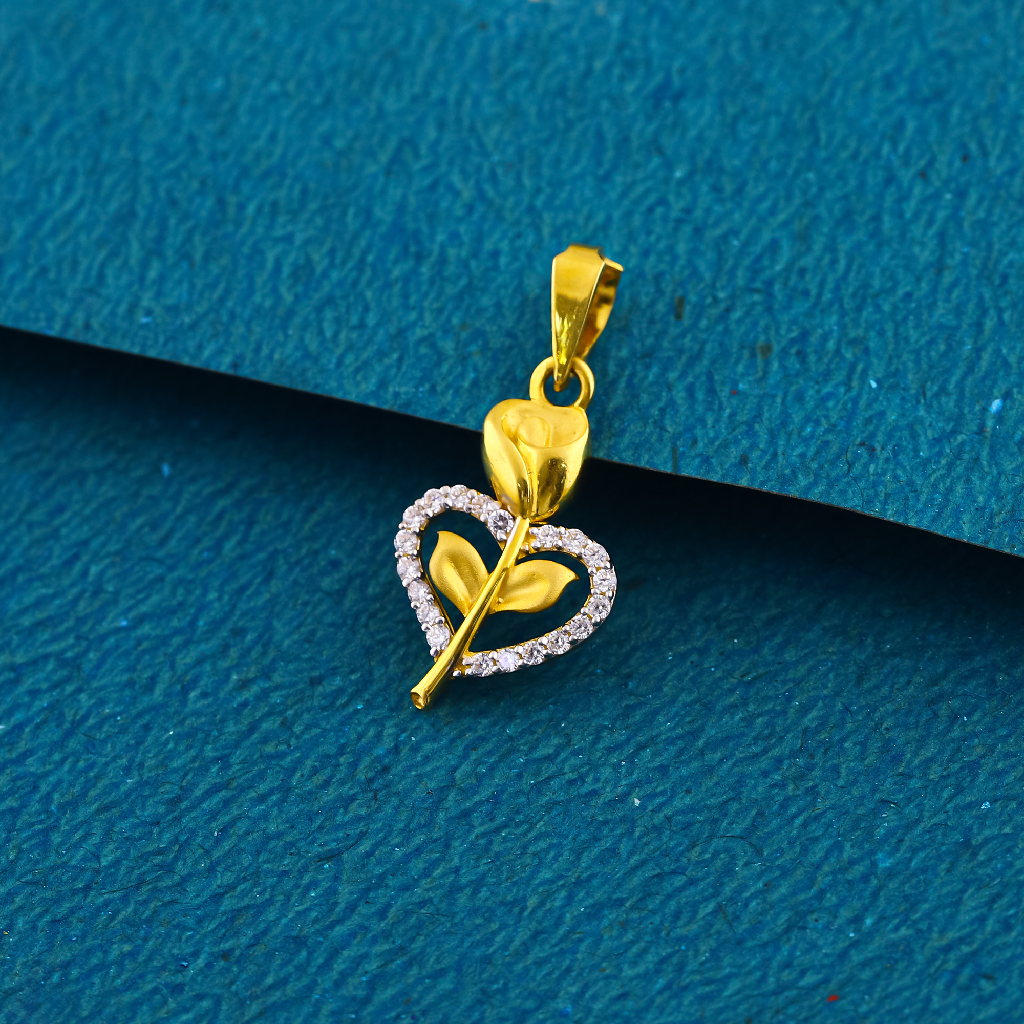 22K Flower Design Diamond Fancy Gold Pendant For Ladies