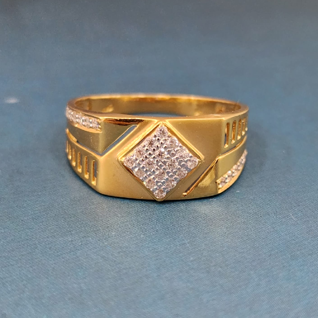 Buy quality 22K Gold Exclusive Stone Gents Ring in Ahmedabad