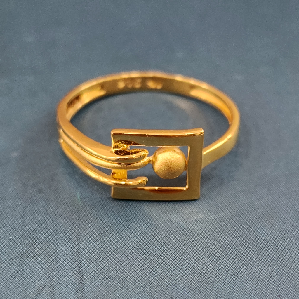 22k gold exclusive plain fancy ladies ring