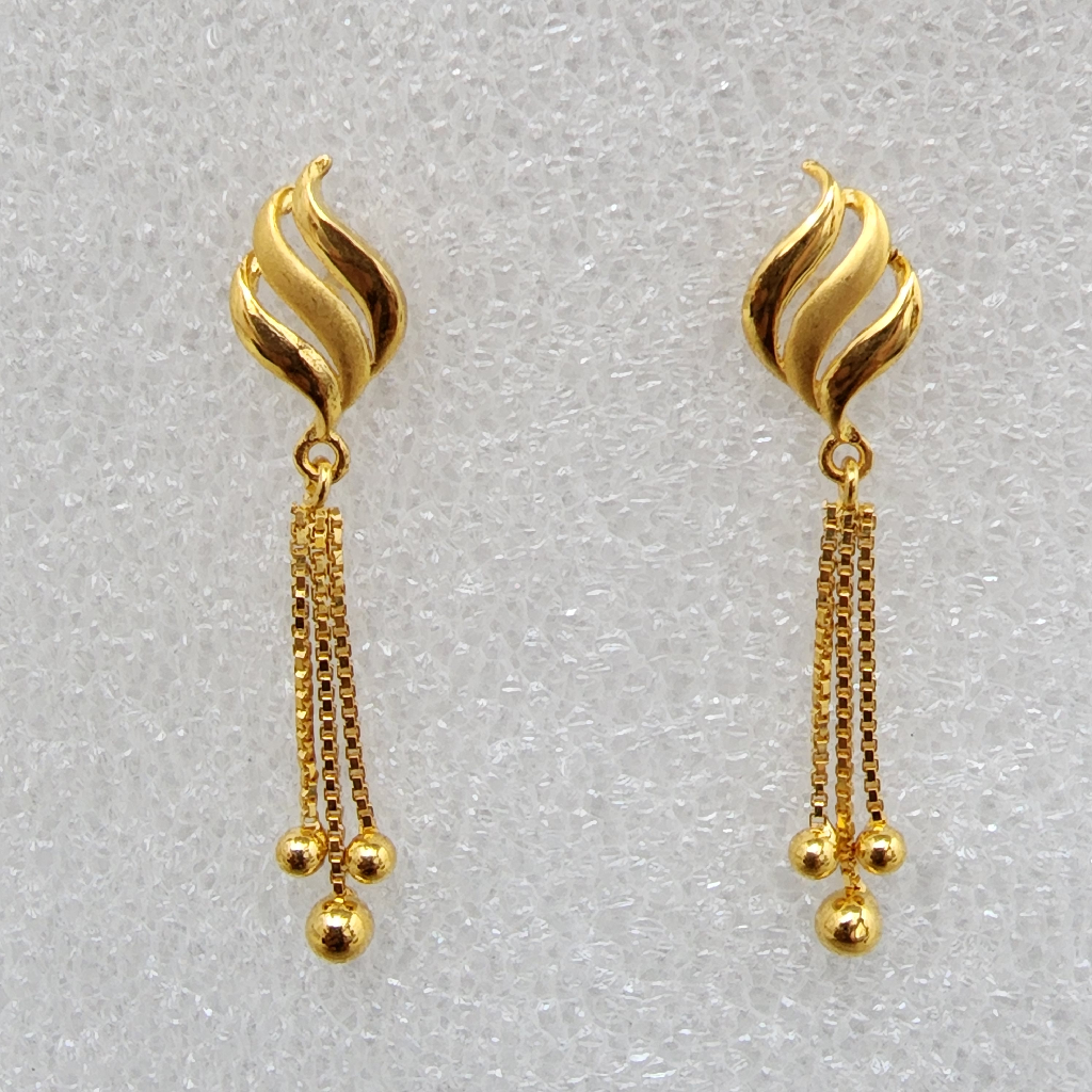 18k gold exclusive plain hanging earring