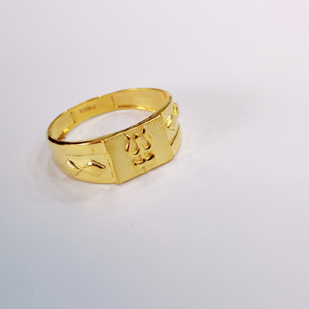 22k Gold Plain Trishul Design Gents Ring