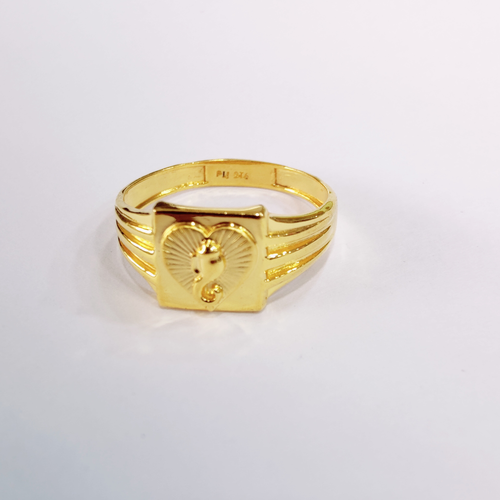 Buy quality 916 Gold Hallmark Trendy design Ring in Ahmedabad