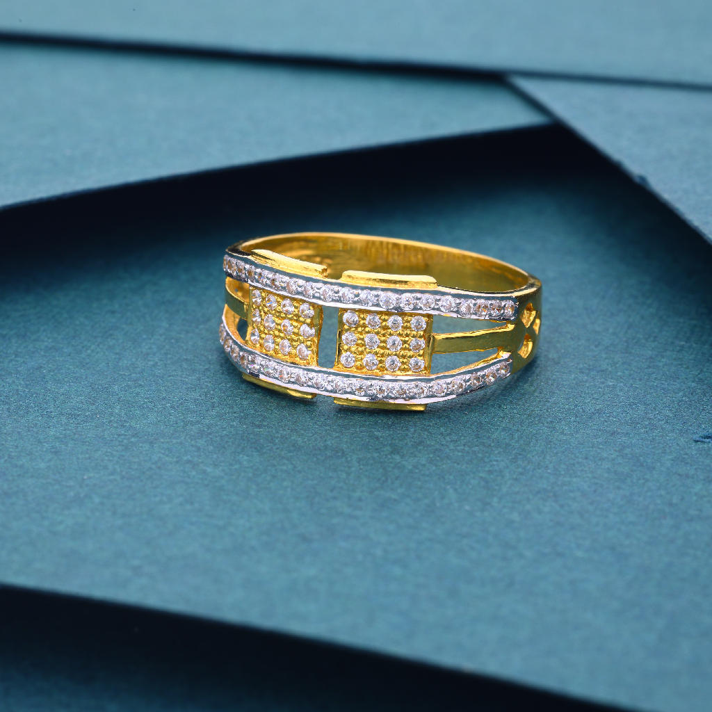 22k gold fancy stone Gents ring
