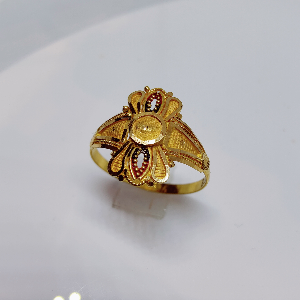 22k gold plain ladies ring