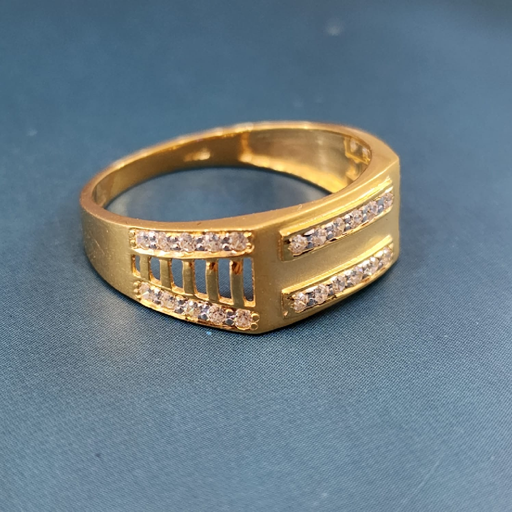 22K Gold Exclusive Fancy Gents Ring