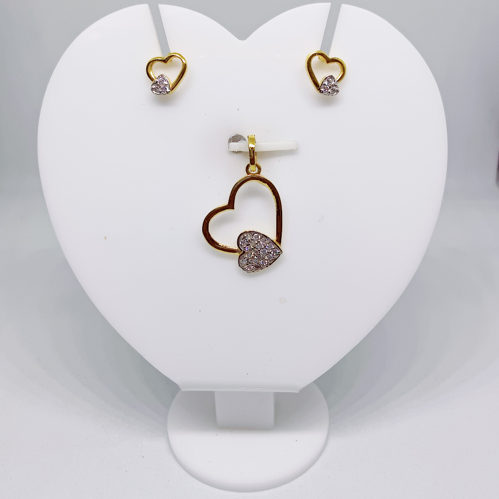 18k gold Double heart shape CZ pendant set