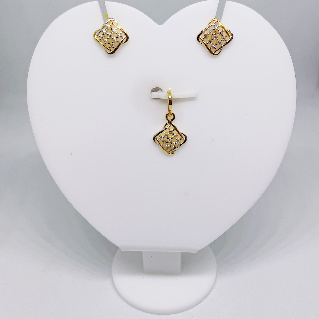 18k gold CZ collection pendant set